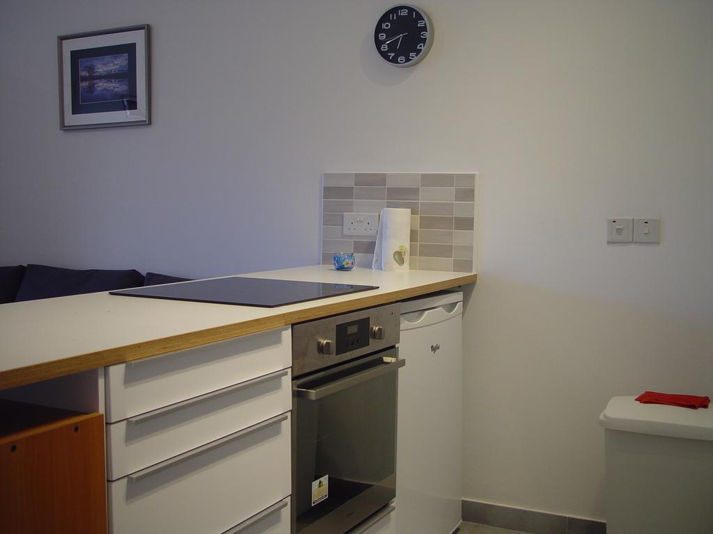 Paphos Studios Екстер'єр фото