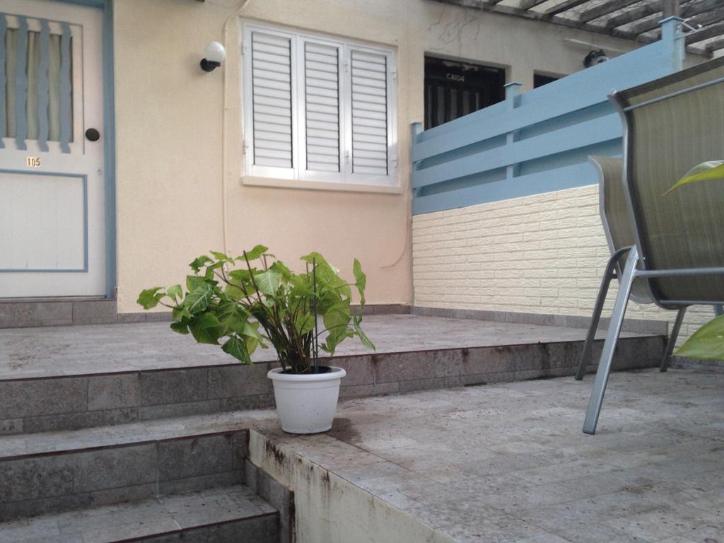 Paphos Studios Екстер'єр фото
