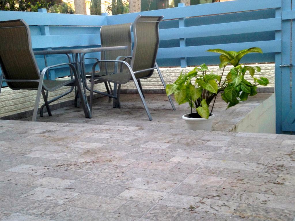 Paphos Studios Екстер'єр фото